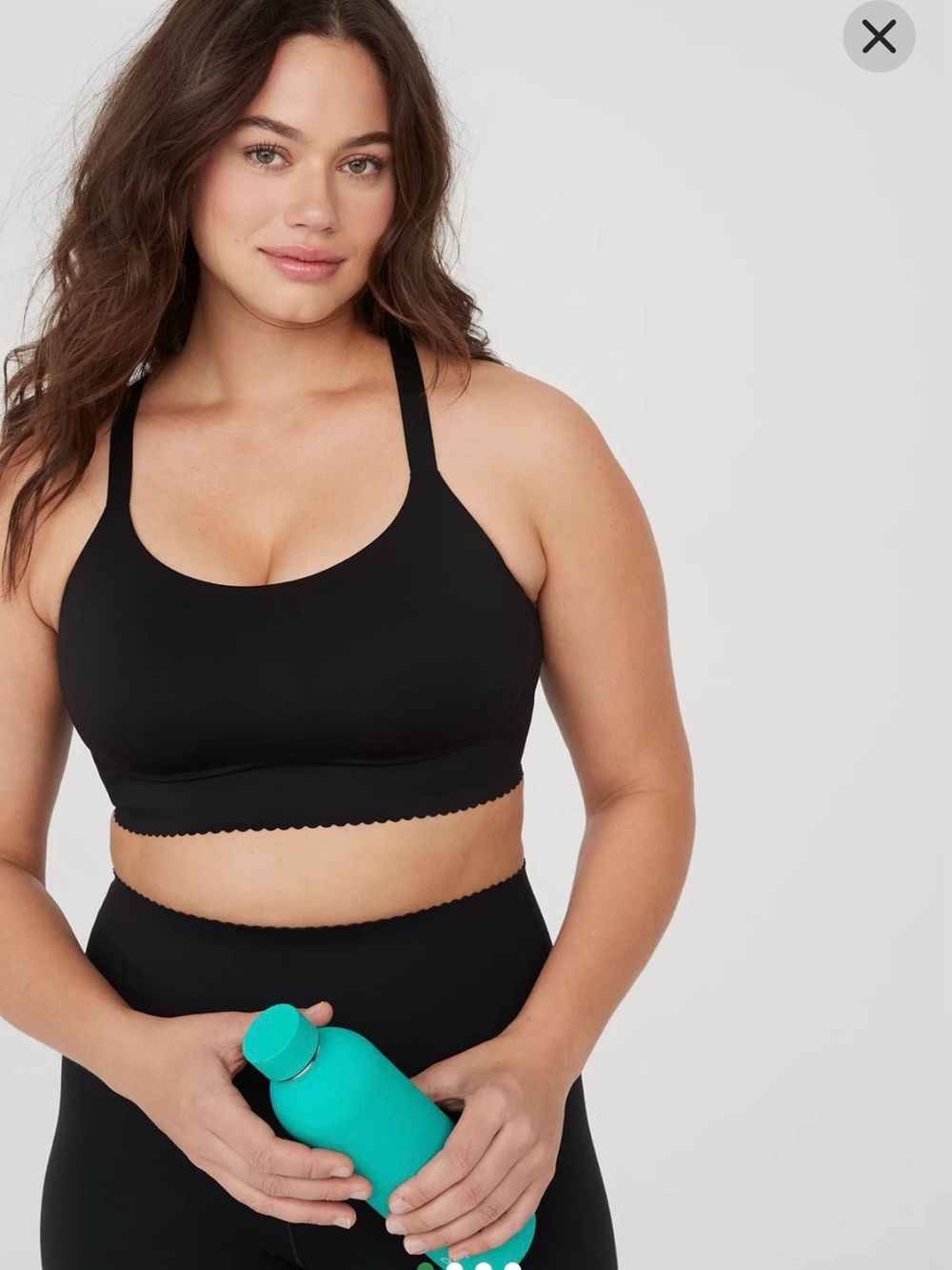 OFFLINE By Aerie Real Me Hold Up! Scallop Sports Bra